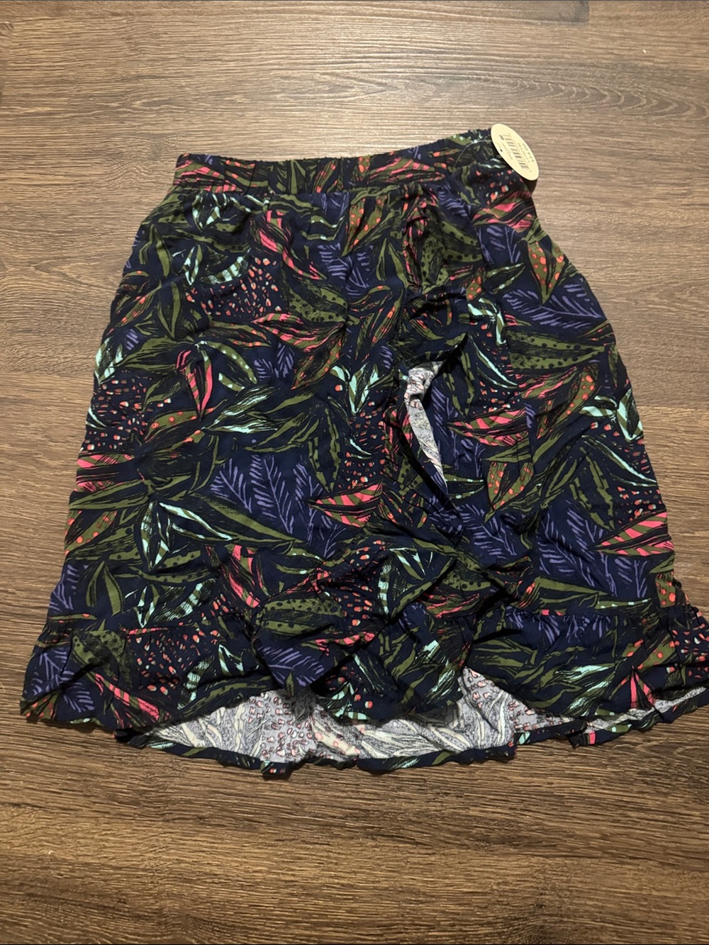 Tropical Leaf Print Ruffle Mini Skirt